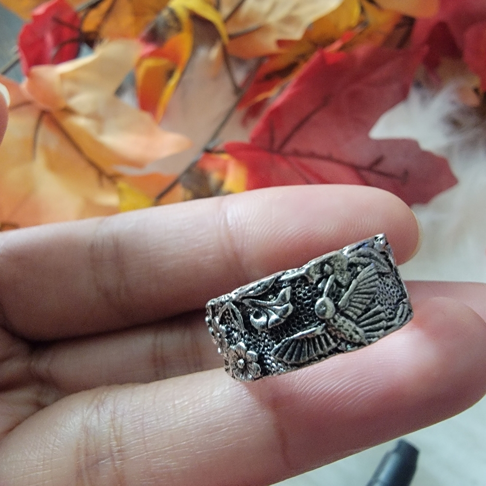 Humming Bird And Floral Design Nature-Inspired Ring Size 9